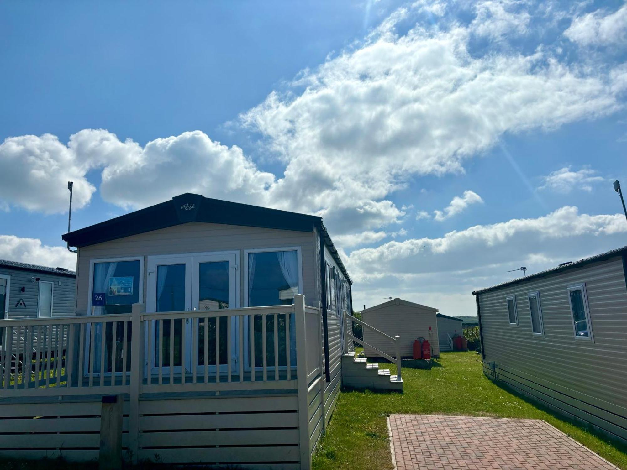 Seaview Holiday Park 펜젠스 외부 사진
